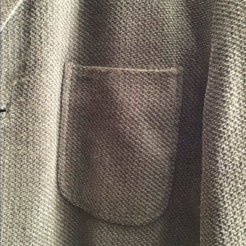 Euc Tommy Bahama Button Down Jacket - image 8